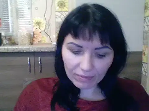 Snapshot of CharmingCat321 chatting on December 31, 8:34 pm CharmingCat321 online show from December 31, 8:34 pm