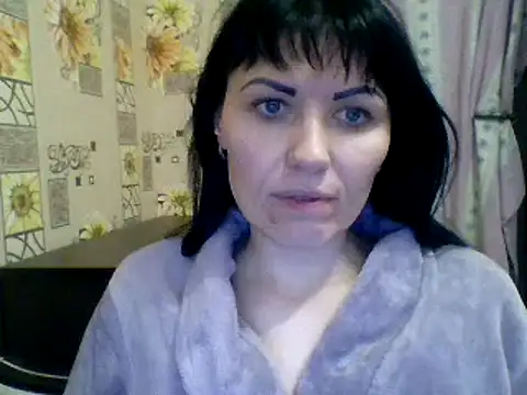 Snapshot of CharmingCat321 chatting on January 12, 3:57 pm CharmingCat321 online show from January 12, 3:57 pm