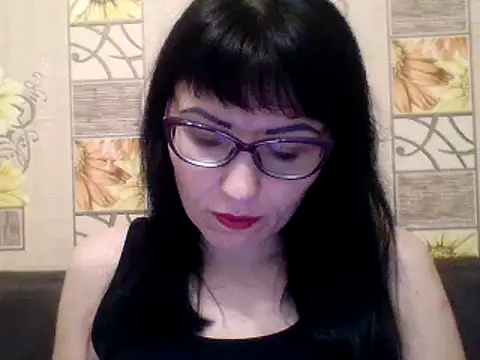 Snapshot of CharmingCat321 chatting on January 16, 6:59 pm CharmingCat321 online show from January 16, 6:59 pm