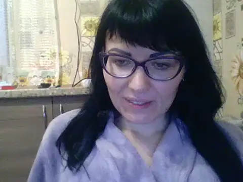 Snapshot of CharmingCat321 chatting on January 25, 6:45 am CharmingCat321 online show from January 25, 6:45 am