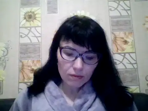 Snapshot of CharmingCat321 chatting on January 29, 2:30 am CharmingCat321 online show from January 29, 2:30 am