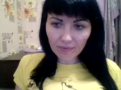 Snapshot of CharmingCat321 chatting on January 30, 6:32 pm CharmingCat321 online show from January 30, 6:32 pm
