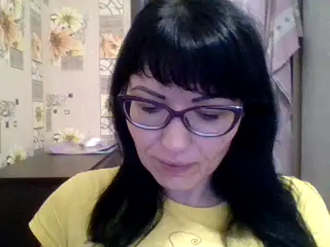 Snapshot of CharmingCat321 chatting on January 30, 11:34 pm CharmingCat321 online show from January 30, 11:34 pm
