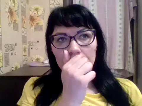 Snapshot of CharmingCat321 chatting on January 31, 6:24 am CharmingCat321 online show from January 31, 6:24 am