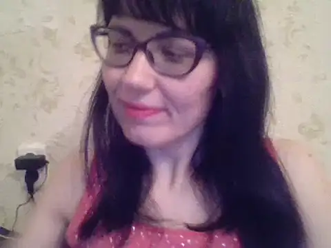 Snapshot of CharmingCat321 chatting on February 15, 8:54 pm CharmingCat321 online show from February 15, 8:54 pm