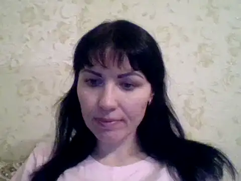 Snapshot of CharmingCat321 chatting on February 21, 3:43 pm CharmingCat321 online show from February 21, 3:43 pm