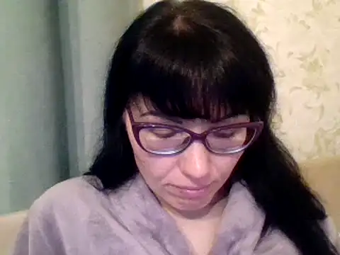 Snapshot of CharmingCat321 chatting on February 22, 8:53 pm CharmingCat321 online show from February 22, 8:53 pm