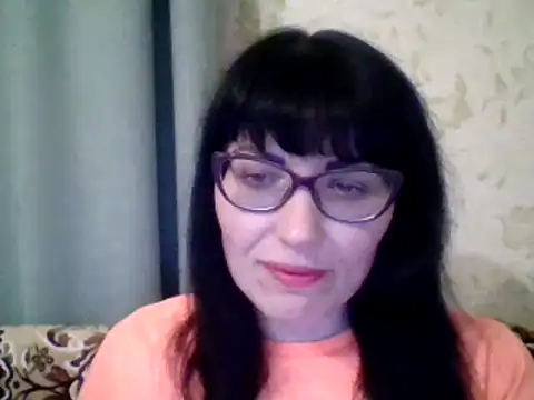 Snapshot of CharmingCat321 chatting on February 28, 5:26 pm CharmingCat321 online show from February 28, 5:26 pm