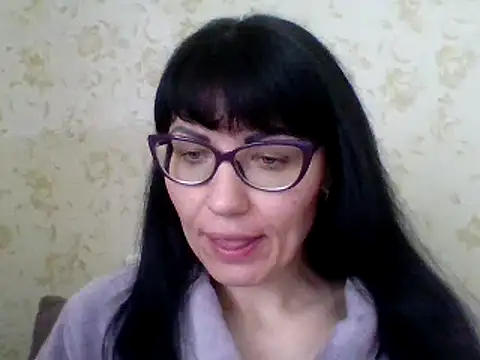 Snapshot of CharmingCat321 chatting on March 1, 6:57 am CharmingCat321 online show from March 1, 6:57 am