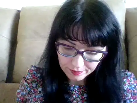 Snapshot of CharmingCat321 chatting on March 18, 11:52 am CharmingCat321 online show from March 18, 11:52 am