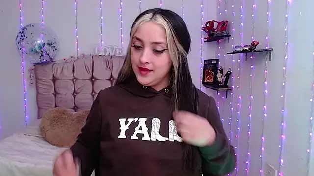 sapphire lilac online show from December 30, 9:16 am