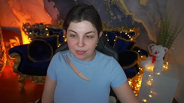 MirandaWong online show from March 5, 6:42 am