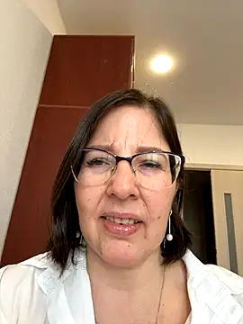 Snapshot of B_Bonya_m chatting on September 28, 4:07 am B Bonya m online show from September 28, 4:07 am