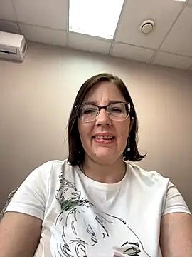 Snapshot of B_Bonya_m chatting on October 9, 5:16 am B Bonya m online show from October 9, 5:16 am