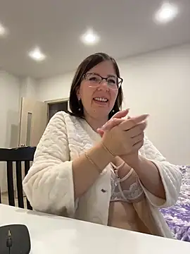 Snapshot of B_Bonya_m chatting on October 29, 4:04 am B Bonya m online show from October 29, 4:04 am