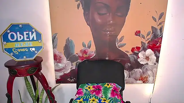 Snapshot of Agathasexy chatting on March 4, 5:46 am Agathasexy online show from March 4, 5:46 am