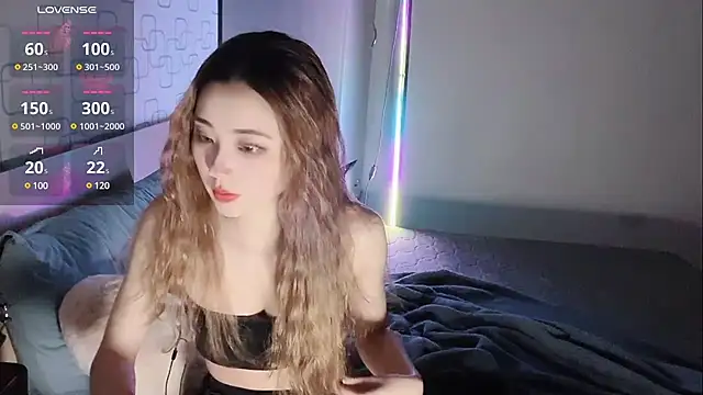 Snapshot of sweet5200 chatting on March 18, 2:04 pm sweet5200 online show from March 18, 2:04 pm