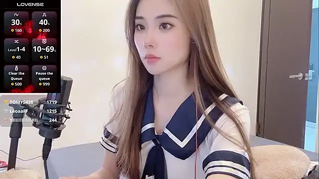 Snapshot of sweet5200 chatting on April 2, 4:48 pm sweet5200 online show from April 2, 4:48 pm