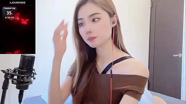 sweet5200 online show from May 11, 2:28 am