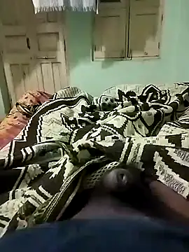 Snapshot of Karthik924 chatting on December 13, 4:16 pm Karthik924 online show from December 13, 4:16 pm