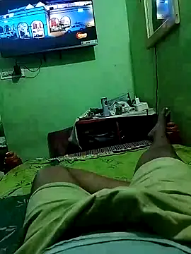 Snapshot of Karthik924 chatting on March 3, 2:15 pm Karthik924 online show from March 3, 2:15 pm