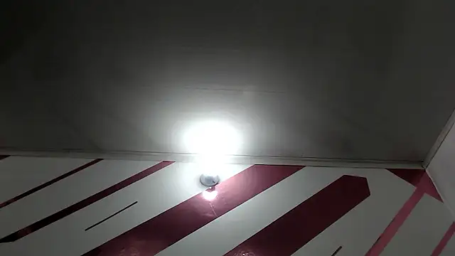 Kitten Hot  online show from January 15, 2:27 am