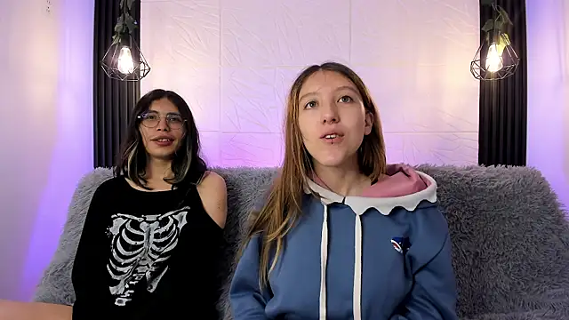 BRIAR AND BLAIR online show from October 25, 1:07 pm