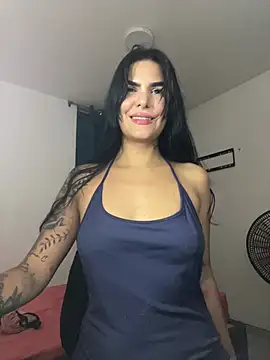 Snapshot of MARYADSUARD chatting on April 2, 4:21 am MARYADSUARD online show from April 2, 4:21 am