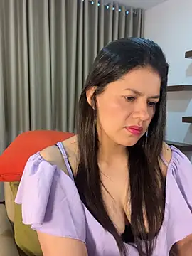 Alice Biel online show from December 26, 9:47 pm