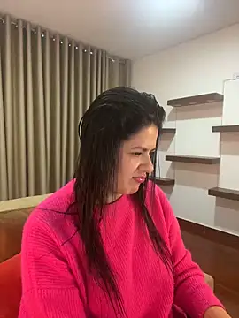 Alice Biel online show from January 3, 11:35 am