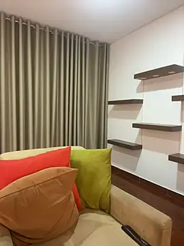 Alice Biel online show from February 11, 11:01 pm