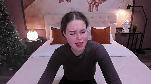 Snapshot of AlenaDast chatting on December 23, 11:17 pm AlenaDast online show from December 23, 11:17 pm