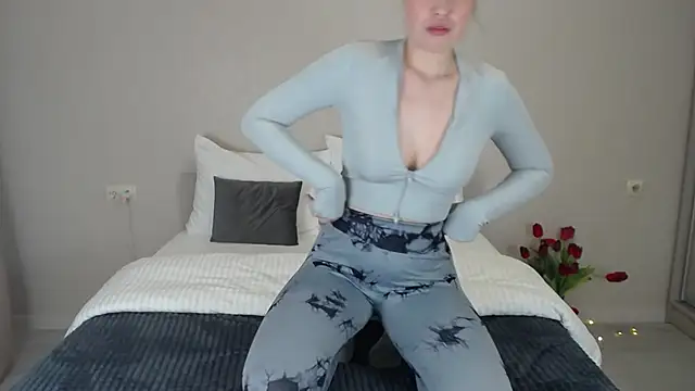 Snapshot of AlenaDast chatting on February 19, 9:58 pm AlenaDast online show from February 19, 9:58 pm