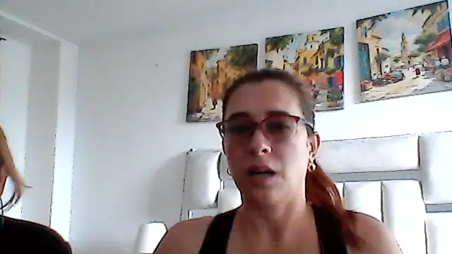 karlabarrera online show from July 8, 8:46 pm