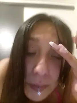 bbferlinaa online show from December 22, 4:31 am