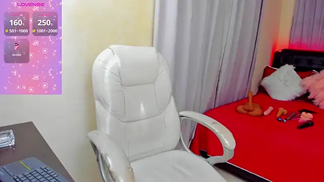 Hot beauty   online show from January 23, 4:19 am