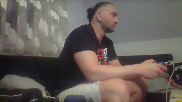 Snapshot of NewyorkDimi chatting on February 12, 2:56 am NewyorkDimi online show from February 12, 2:56 am