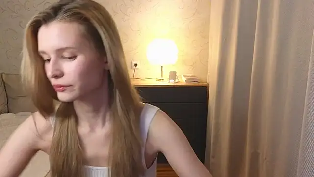 elsa limerence online show from May 4, 5:31 pm