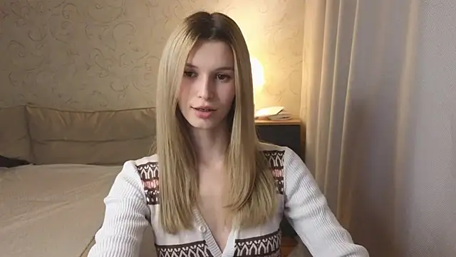 elsa limerence online show from May 11, 4:04 pm