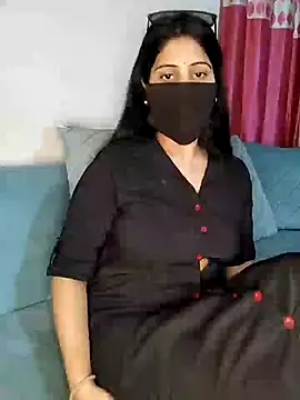 Snapshot of Kritika_Hotty chatting on February 17, 2:04 pm Kritika Hotty online show from February 17, 2:04 pm