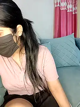 Snapshot of Kritika_Hotty chatting on March 11, 11:55 am Kritika Hotty online show from March 11, 11:55 am