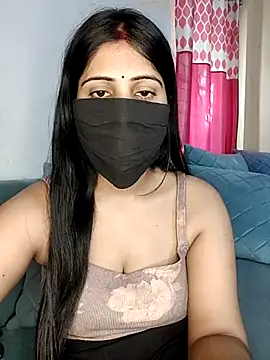 Snapshot of Kritika_Hotty chatting on March 20, 9:37 am Kritika Hotty online show from March 20, 9:37 am