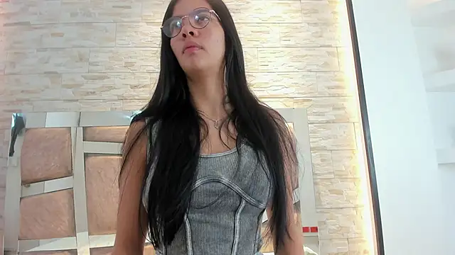 adara scot online show from October 9, 10:35 am