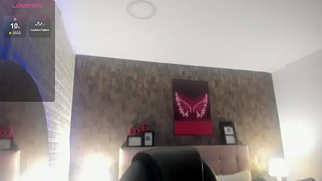 alice  tylor online show from October 4, 10:35 am