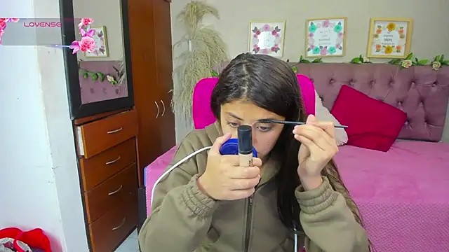 Lia Keen online show from October 8, 12:47 pm