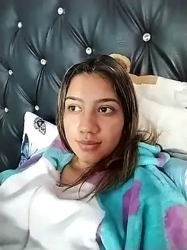 nina carther online show from December 17, 3:06 pm
