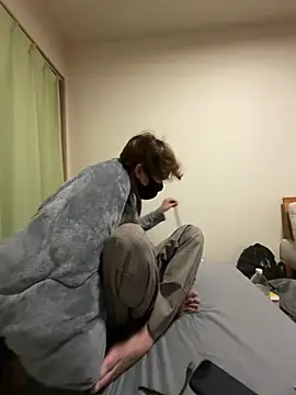 Snapshot of UKI06 chatting on February 16, 6:26 pm UKI06 online show from February 16, 6:26 pm