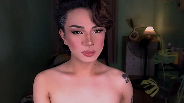 Dimpledimps69 online show from June 12, 4:28 pm