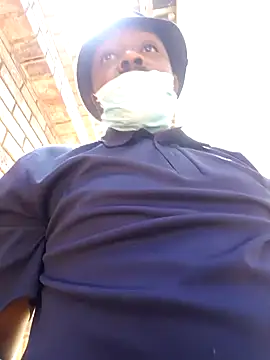 Snapshot of Polygamist chatting on April 6, 8:59 am Polygamist online show from April 6, 8:59 am