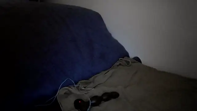 yuuya s online show from April 13, 6:57 pm